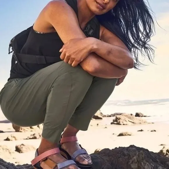 Athleta Trekkie North Athletic Jogger Size 10 - Picture 2 of 9